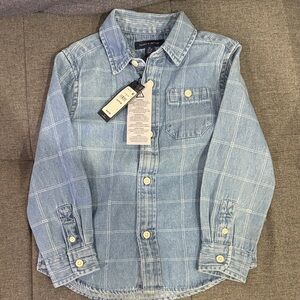 Boys Tommy Hilfiger Blue Jean Plaid Button-Up Shirt. Size 4-5/xs. (NWT)